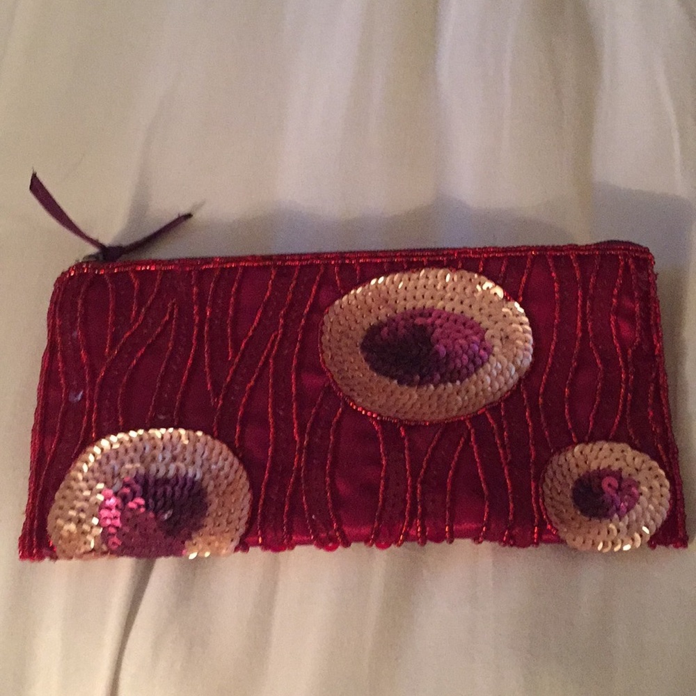 Beaded clutch. Very nice. Embellished